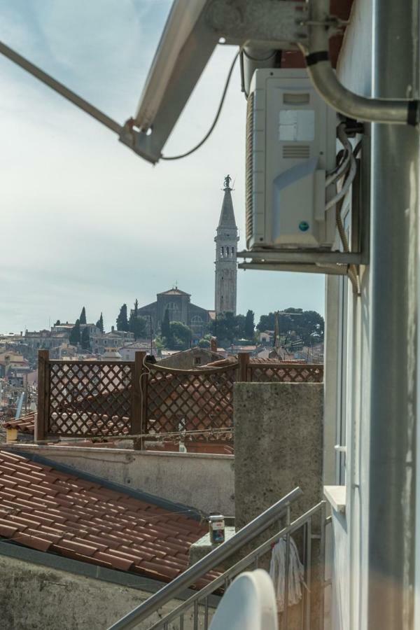 Apartment Kucera ロヴィニ エクステリア 写真